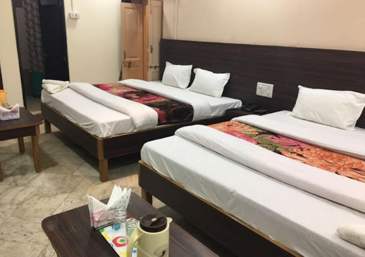 Liberty Guest House 瓦拉纳西 外观 照片