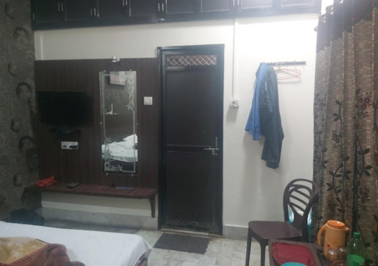 Liberty Guest House 瓦拉纳西 外观 照片