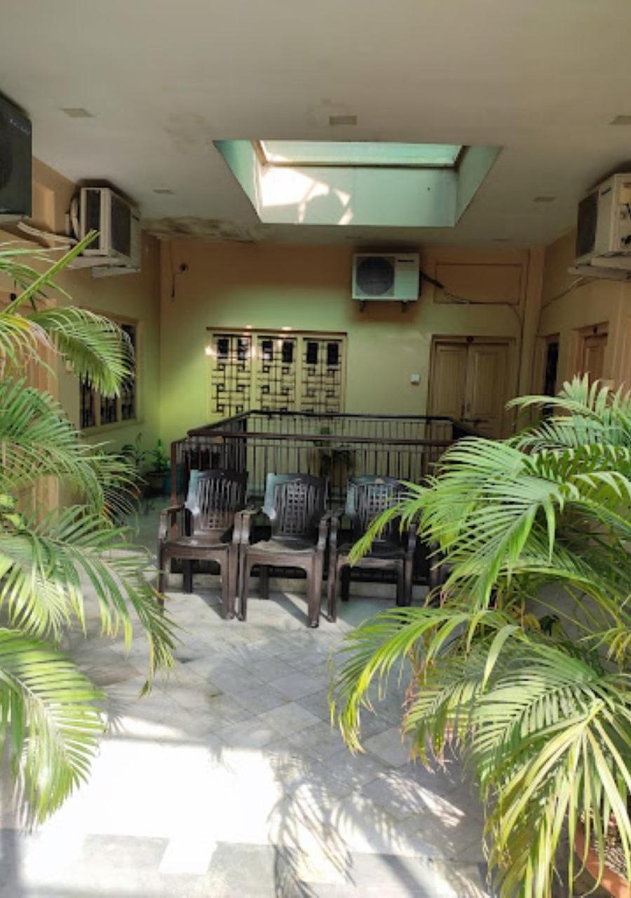Liberty Guest House 瓦拉纳西 外观 照片