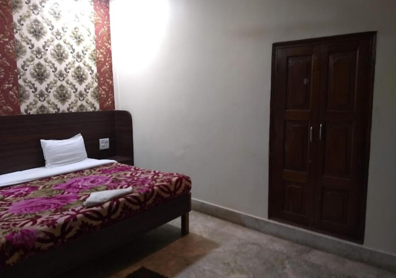 Liberty Guest House 瓦拉纳西 外观 照片