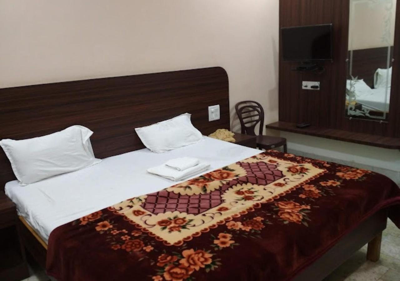 Liberty Guest House 瓦拉纳西 外观 照片