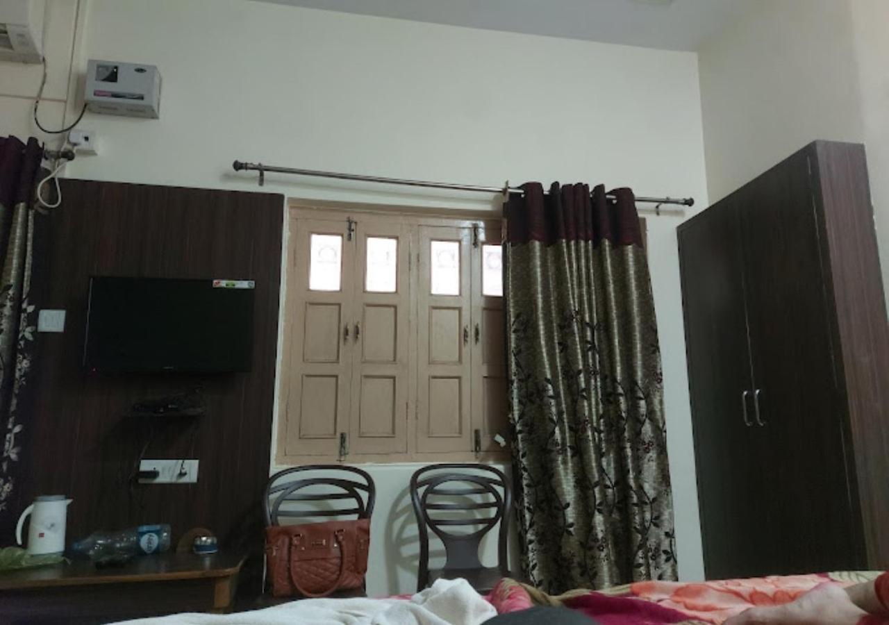 Liberty Guest House 瓦拉纳西 外观 照片