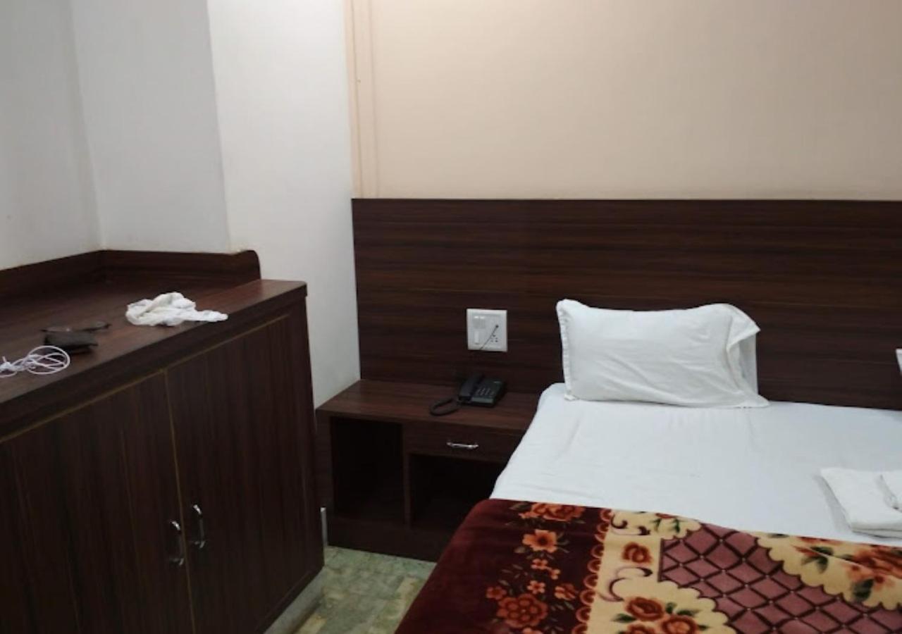 Liberty Guest House 瓦拉纳西 外观 照片