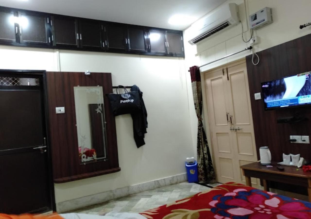 Liberty Guest House 瓦拉纳西 外观 照片