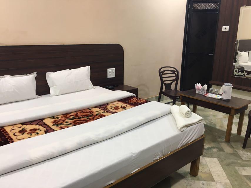 Liberty Guest House 瓦拉纳西 外观 照片